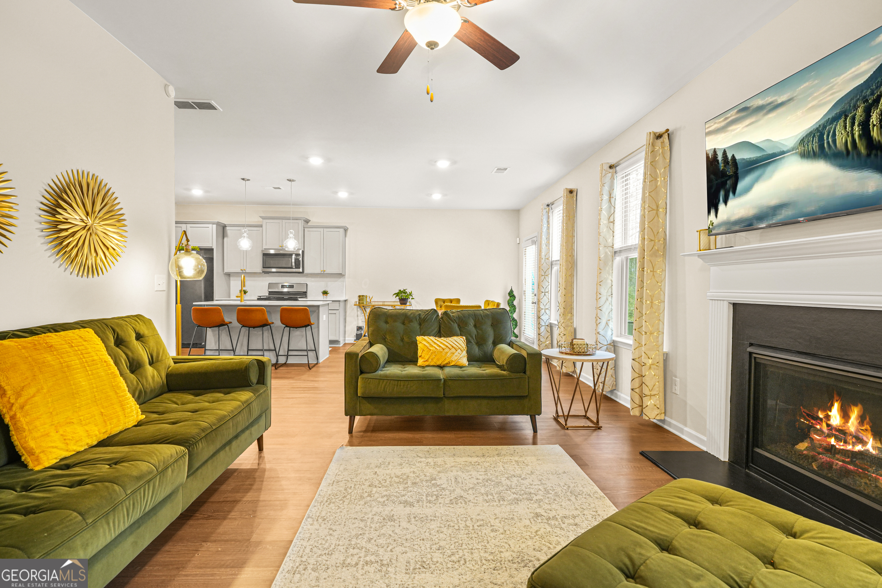 Fayetteville, Georgia 30214, United States, 4 Bedrooms Bedrooms, ,3 BathroomsBathrooms,Residential,Active,91570