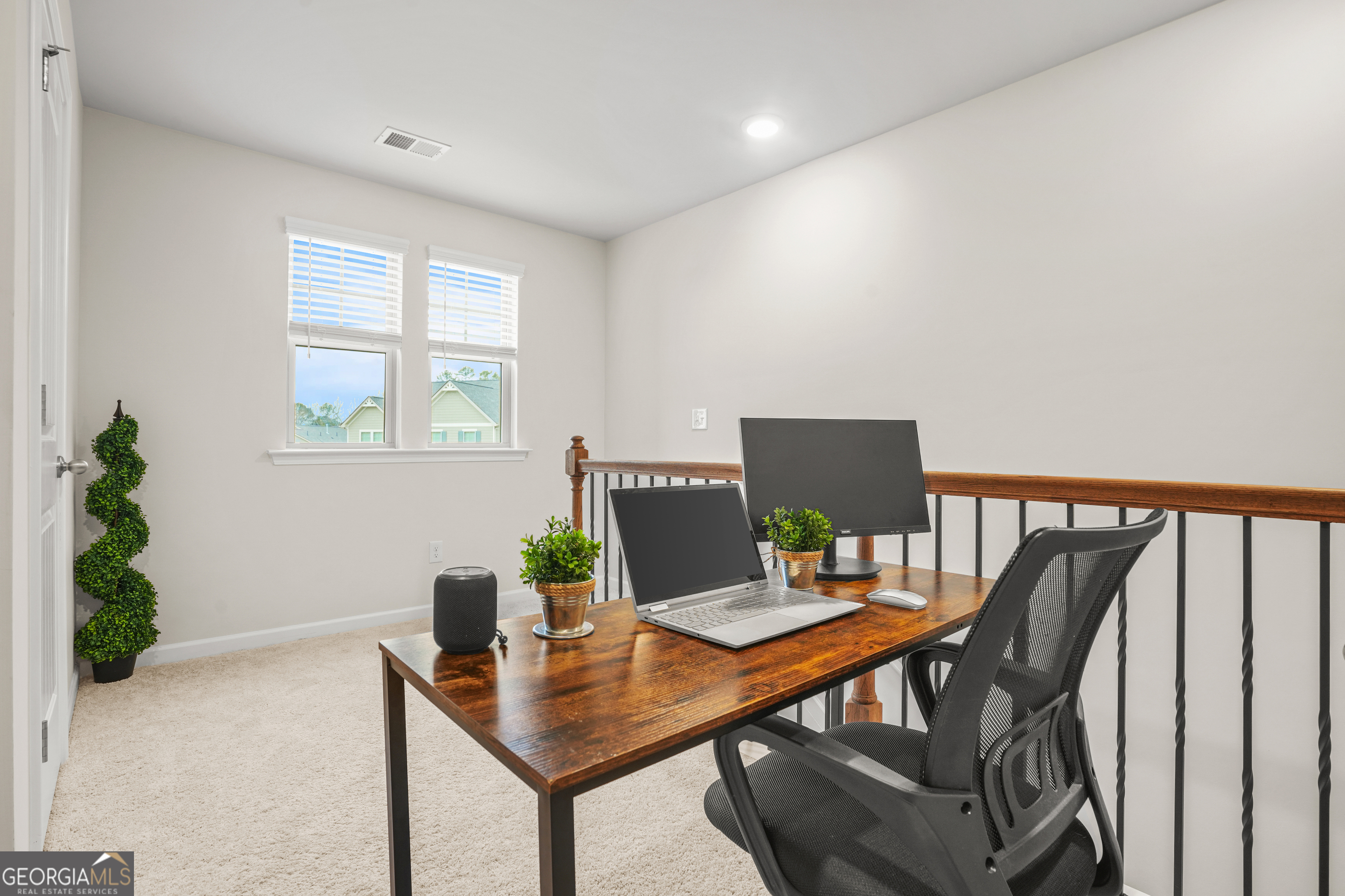 Fayetteville, Georgia 30214, United States, 4 Bedrooms Bedrooms, ,3 BathroomsBathrooms,Residential,Active,91570