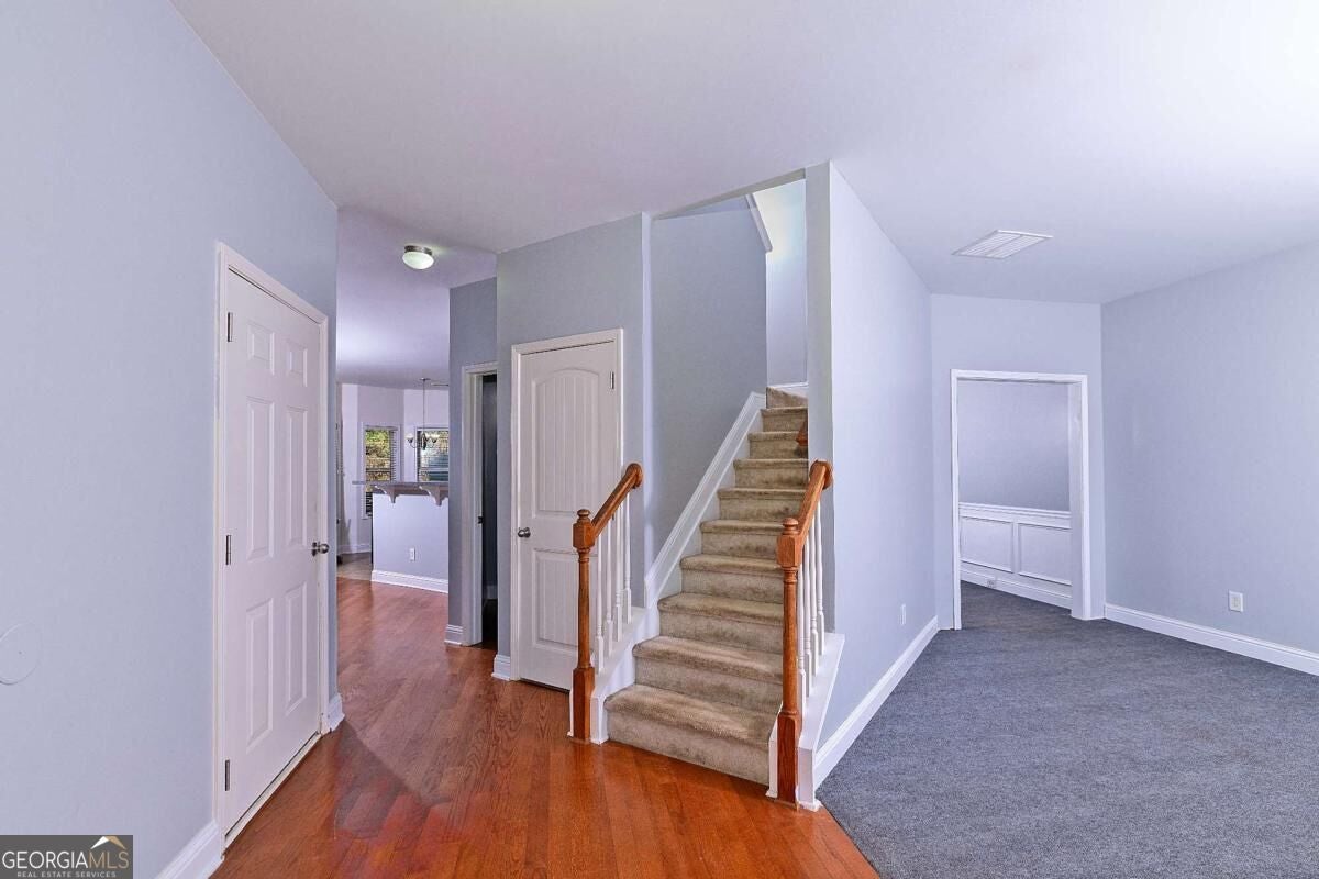 702 Lynnfield DR