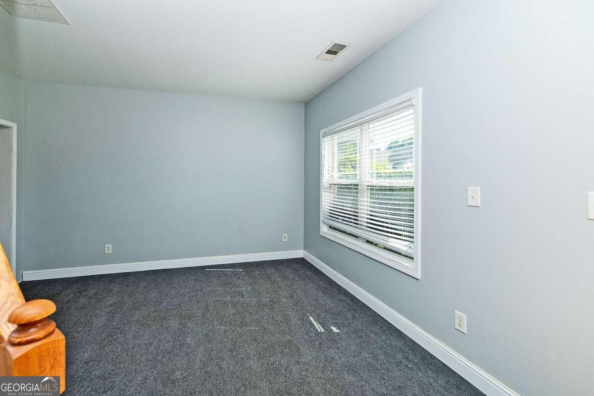 702 Lynnfield DR