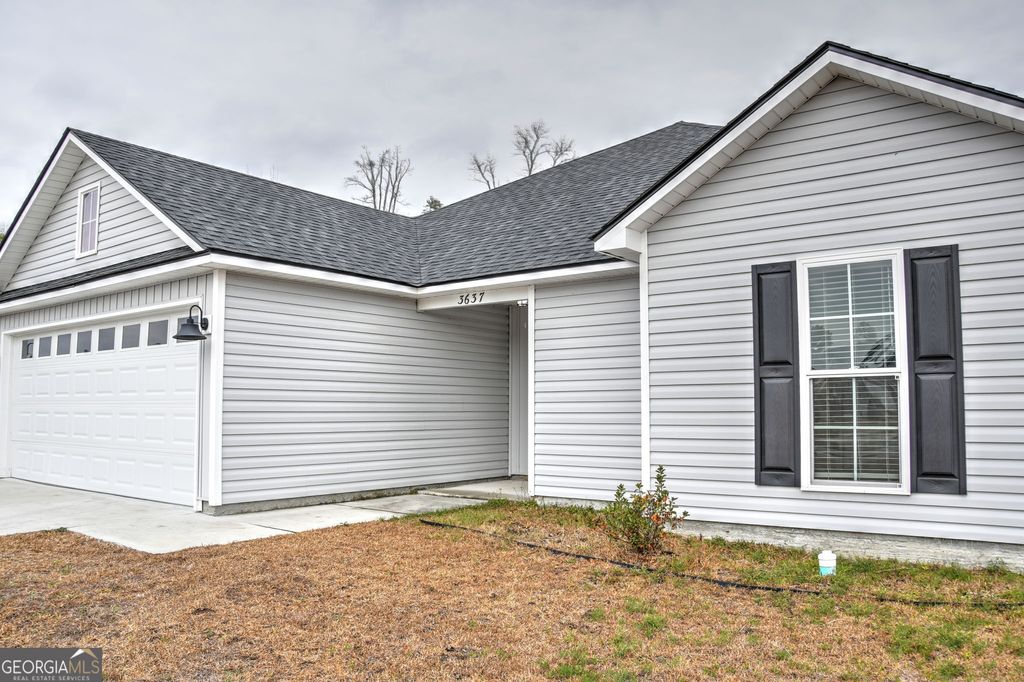 Photo of 3637 Deidra Miller Cir, Valdosta, GA 31605 (MLS # 10690856)