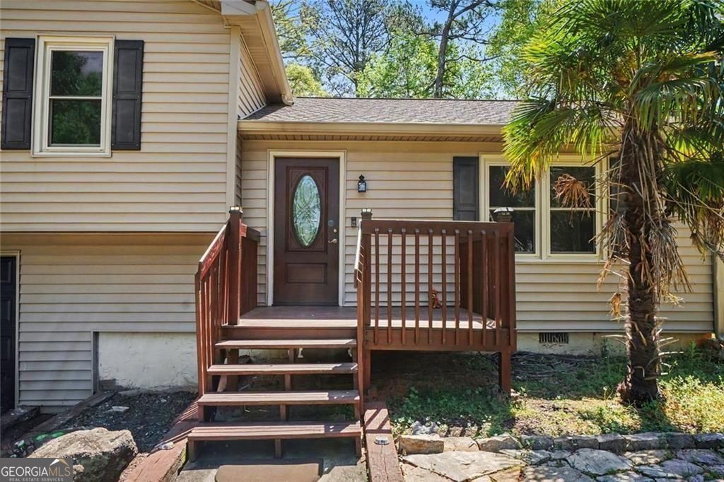 Photo of 3200 Woodbridge Court, Snellville, GA 30039 (MLS # 10729608)