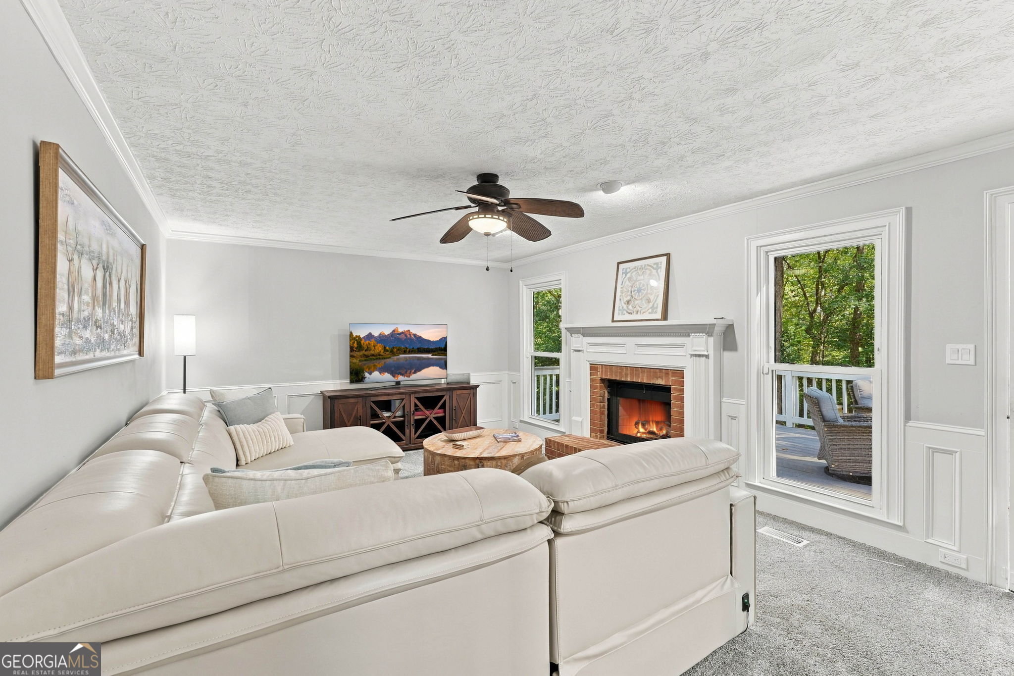 1544 Thoreau DR