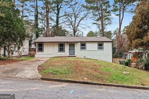 Photo of 446 Fedora Way NW, Atlanta, GA 30331 (MLS # 10684779)