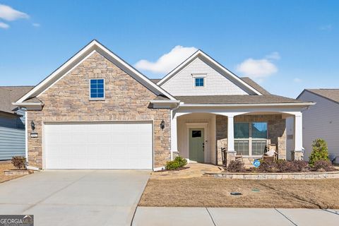 698186911 Active Senior Living in Hoschton GA