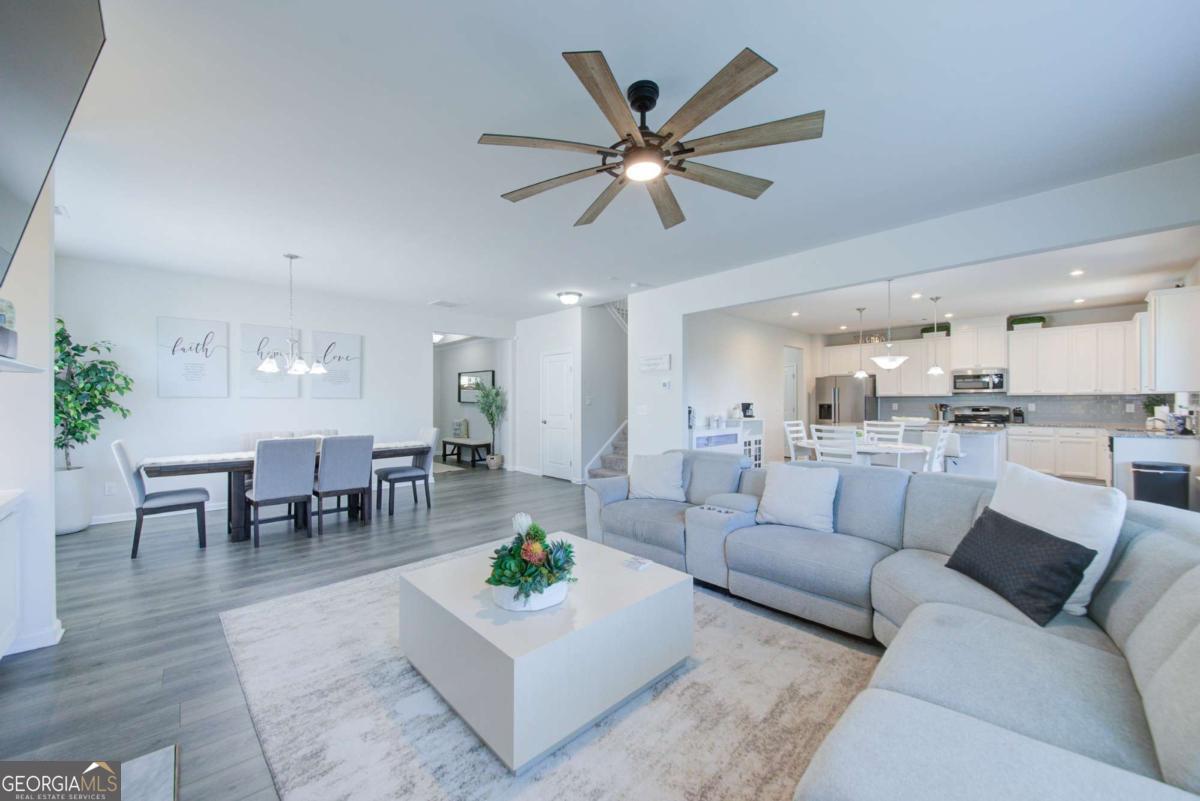 4160 Manor Overlook DR