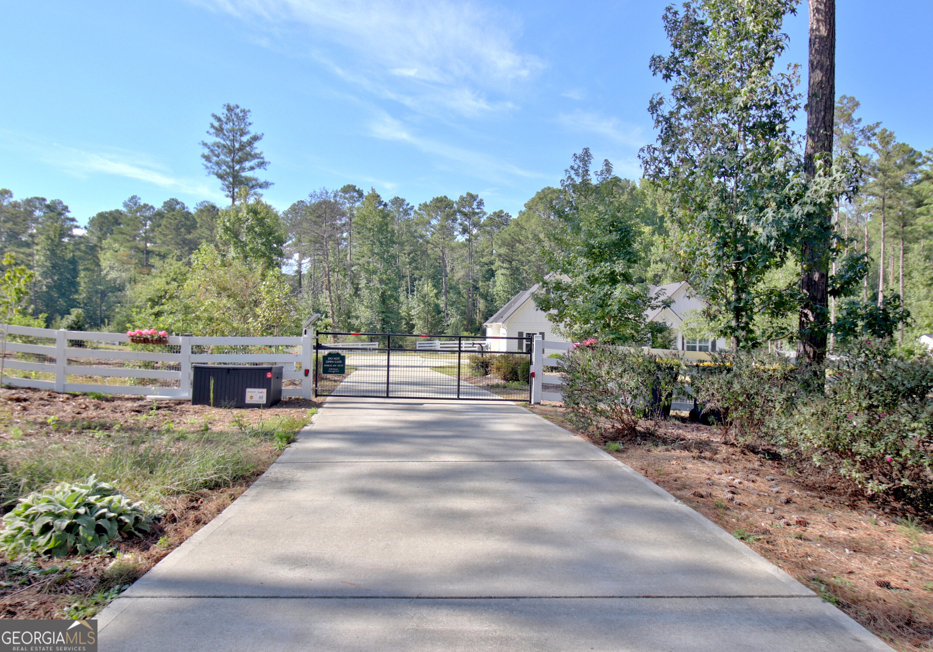 1206 Dead Oak RD