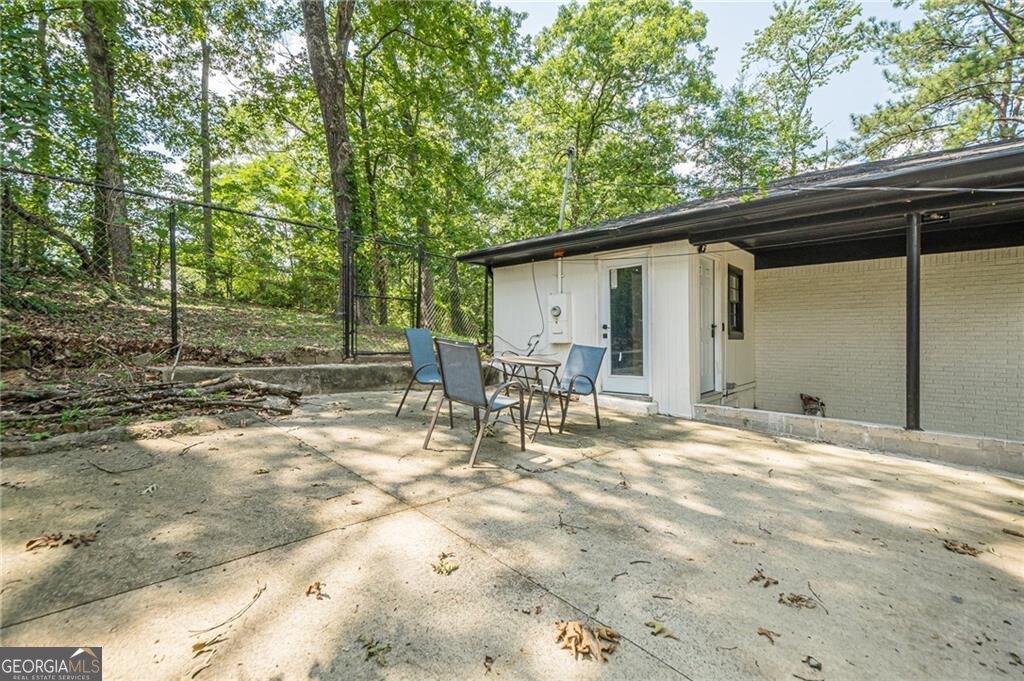 3833 BAKERS FERRY RD SW