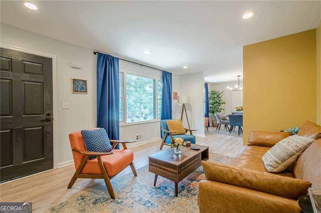 3833 BAKERS FERRY RD SW