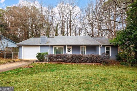 1572 Kings Ridge DR Norcross GA 30093