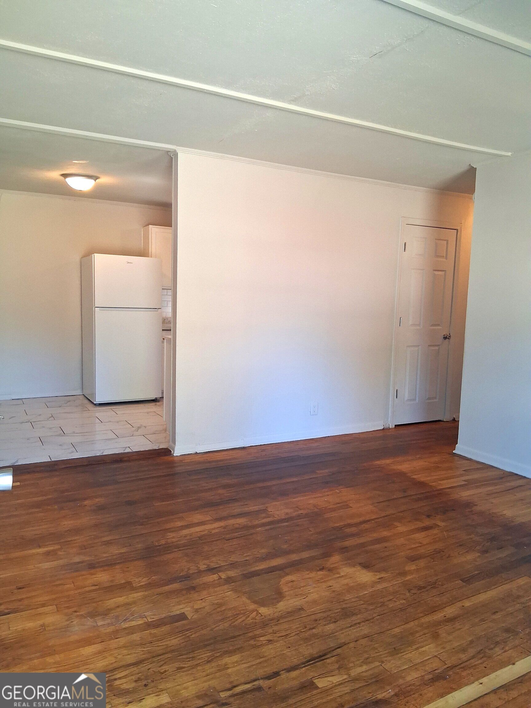 2454 Anthony CIR