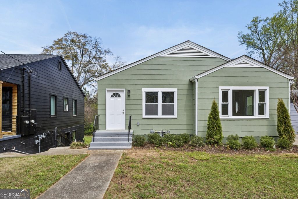 Photo of 2278 Sutton Street SE, Atlanta, GA 30317 (MLS # 10718340)