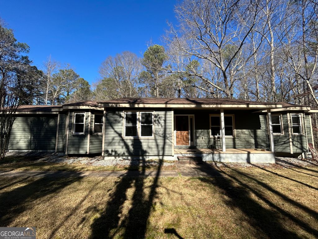 Photo of 2637 Jonesboro Road, Fairburn, GA 30213 (MLS # 10679504)