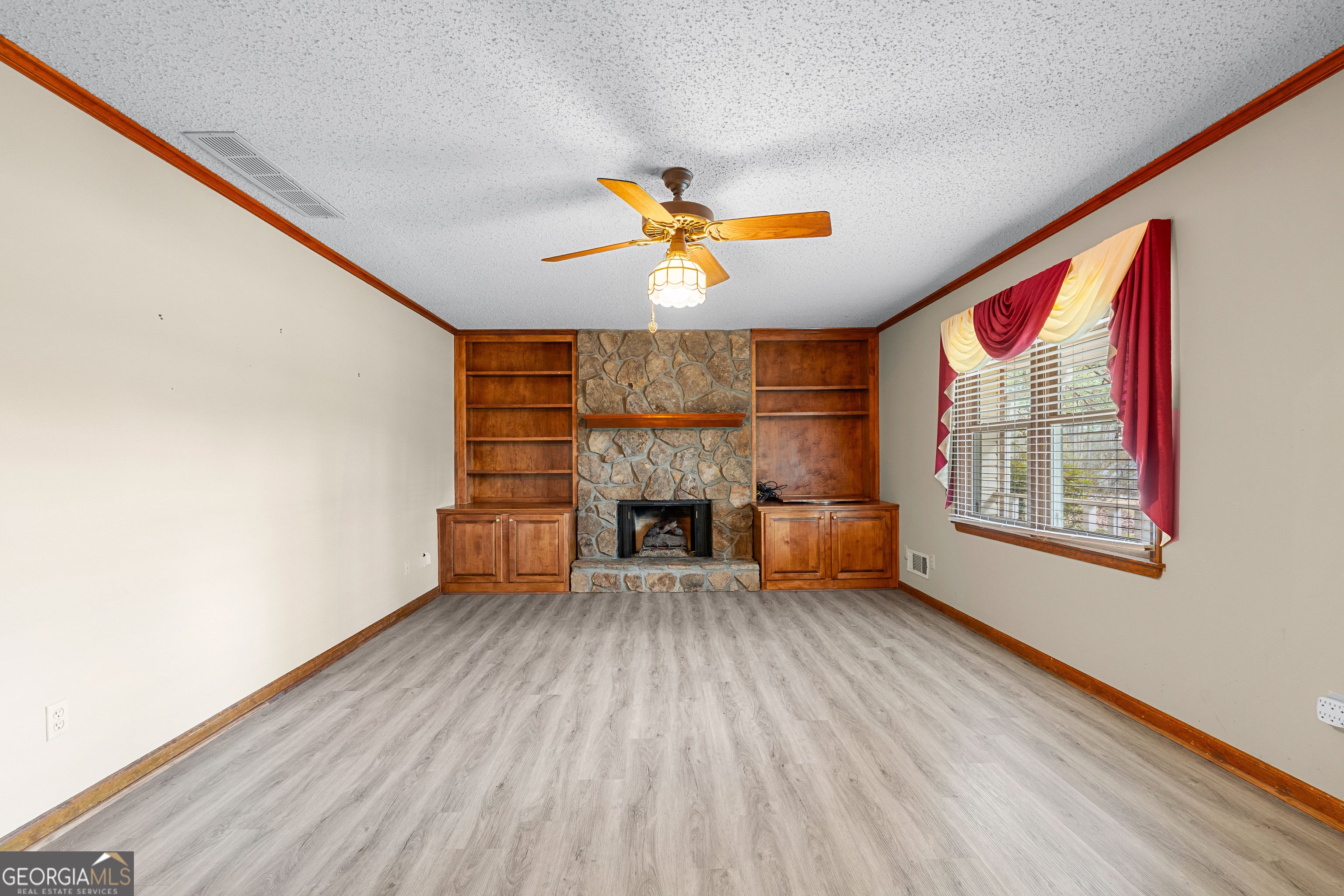 125 Brierwood CT