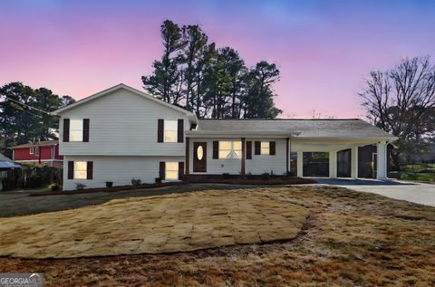 2120 Knighton DR South Fulton GA 30349