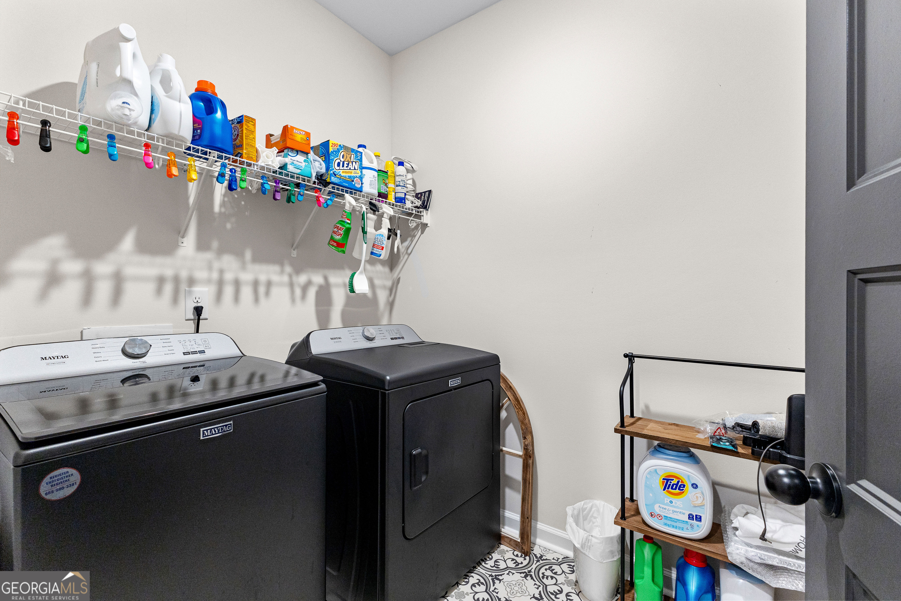 Senoia, Georgia 30276, United States, 4 Bedrooms Bedrooms, ,3 BathroomsBathrooms,Residential,Active,110342