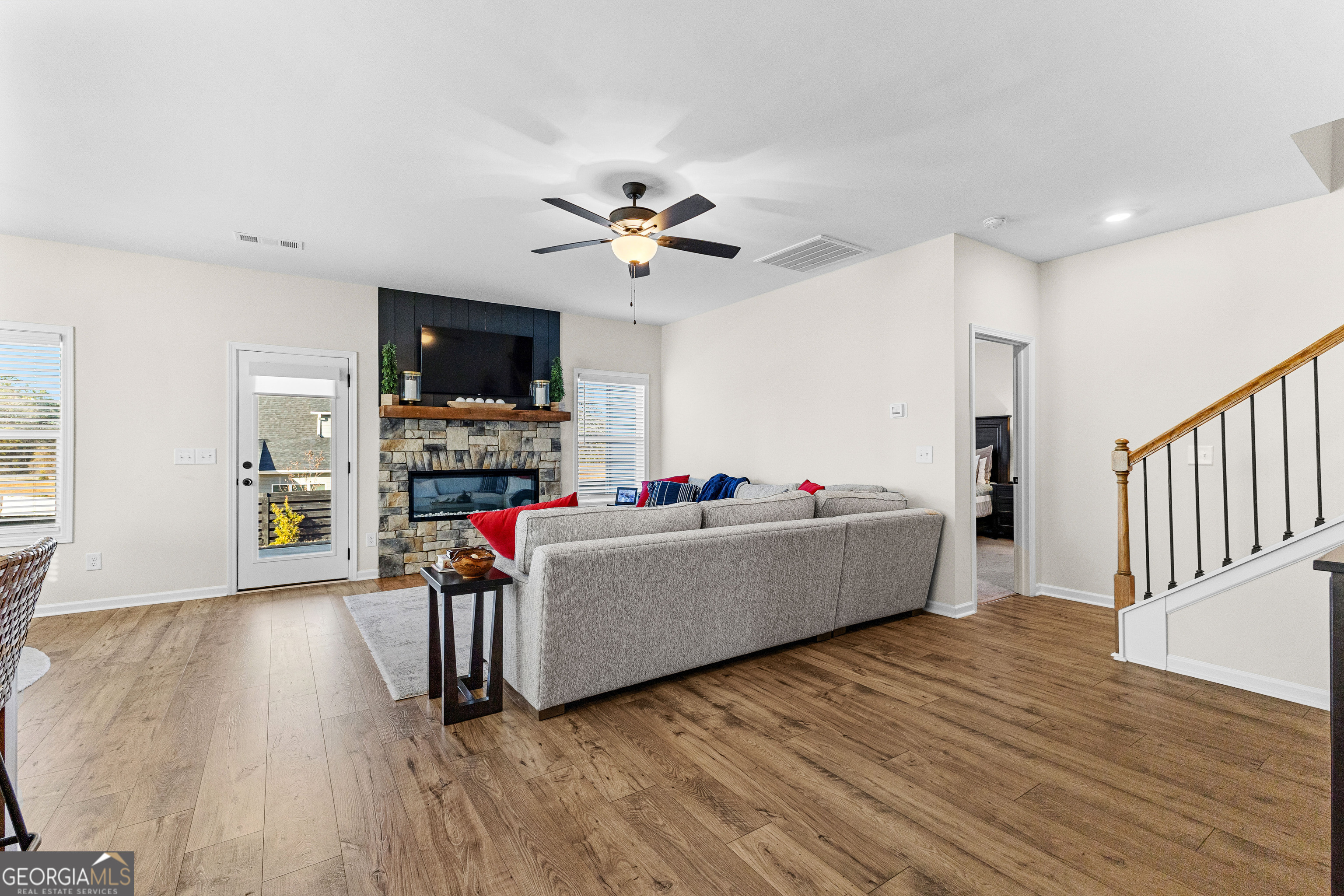 Senoia, Georgia 30276, United States, 4 Bedrooms Bedrooms, ,3 BathroomsBathrooms,Residential,Active,110342