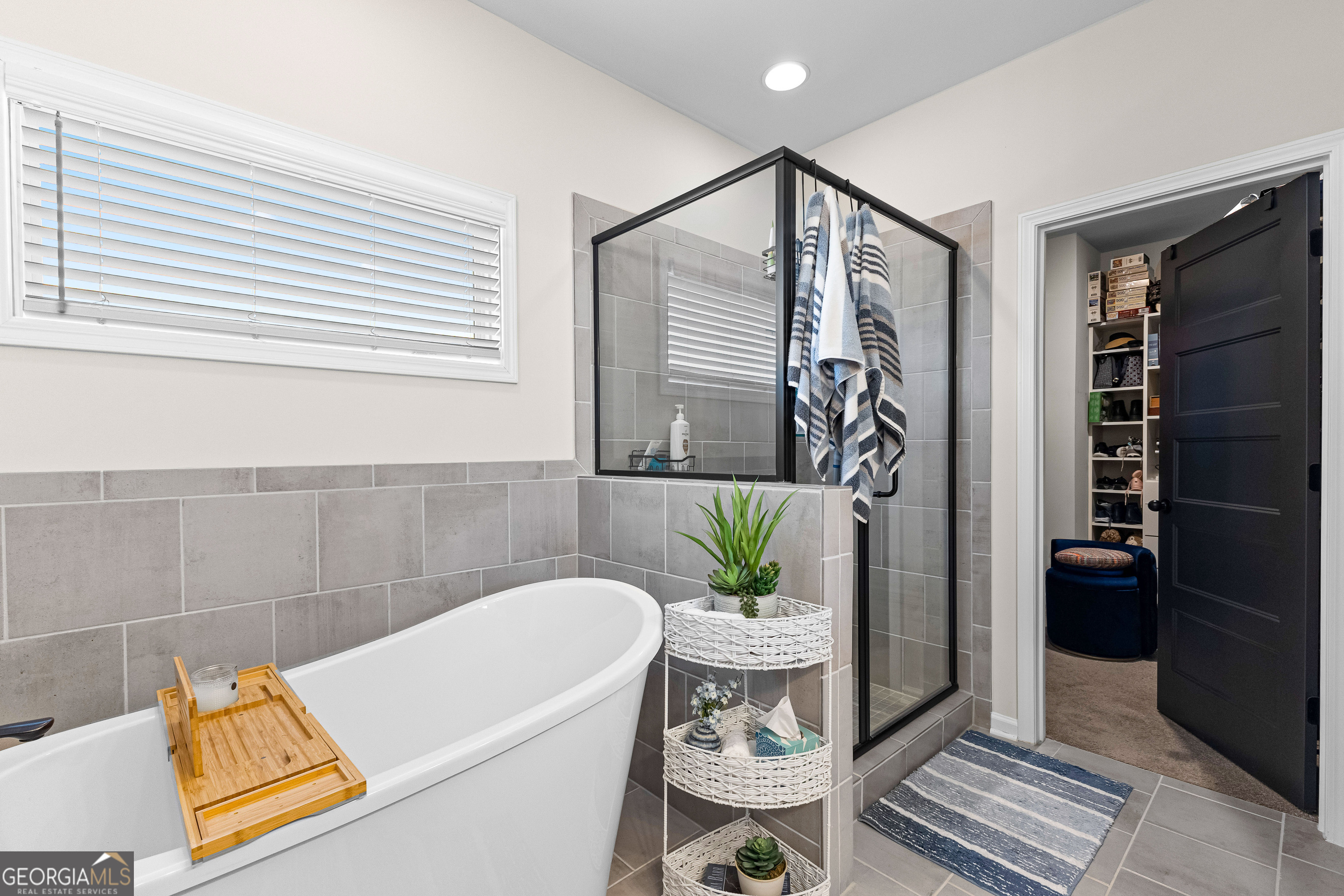 Senoia, Georgia 30276, United States, 4 Bedrooms Bedrooms, ,3 BathroomsBathrooms,Residential,Active,110342