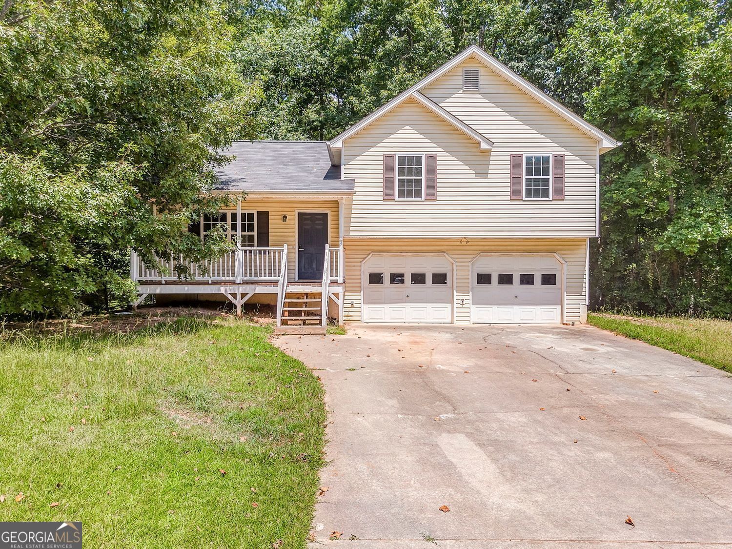 Looking for a home with BIG potential? This charming 3 bed, 2 bath split-level on 1.3 acres is the perfect opportunity for anyone ready to put in a little sweat equity and watch it shine! Whether you're a first-time buyer dreaming of customizing your own space or an investor looking for your next win - this home is bursting with opportunity.