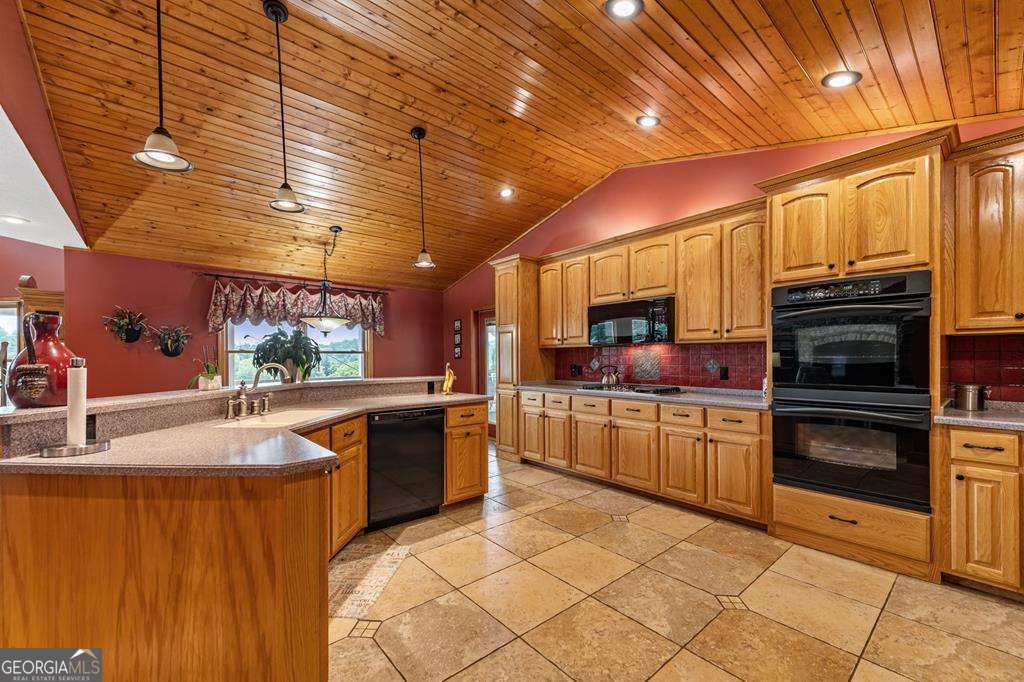 341 Holly Lane RD