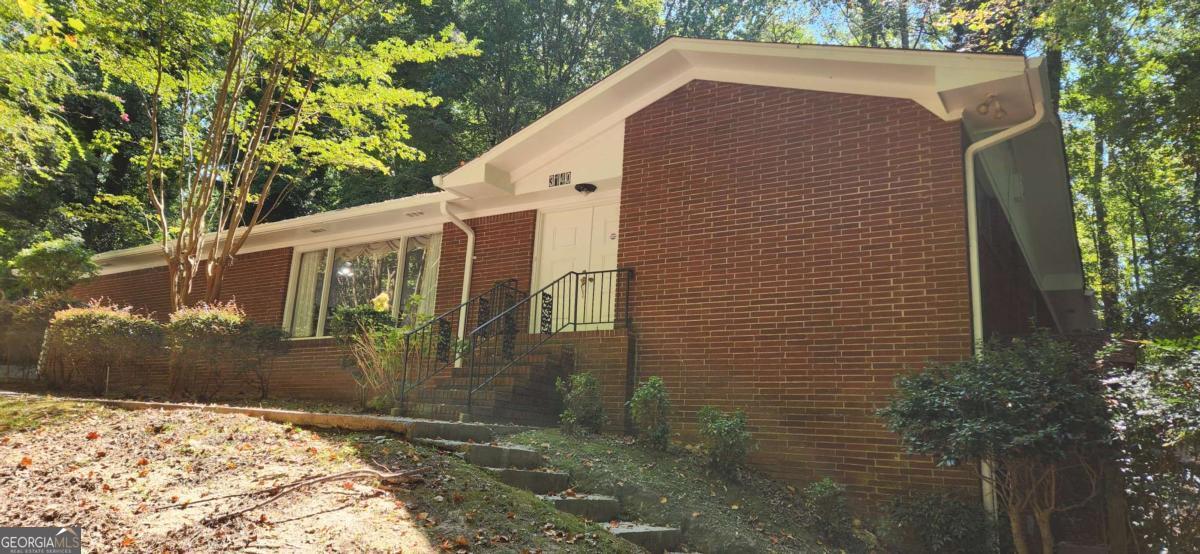 3140 Flat Shoals RD
