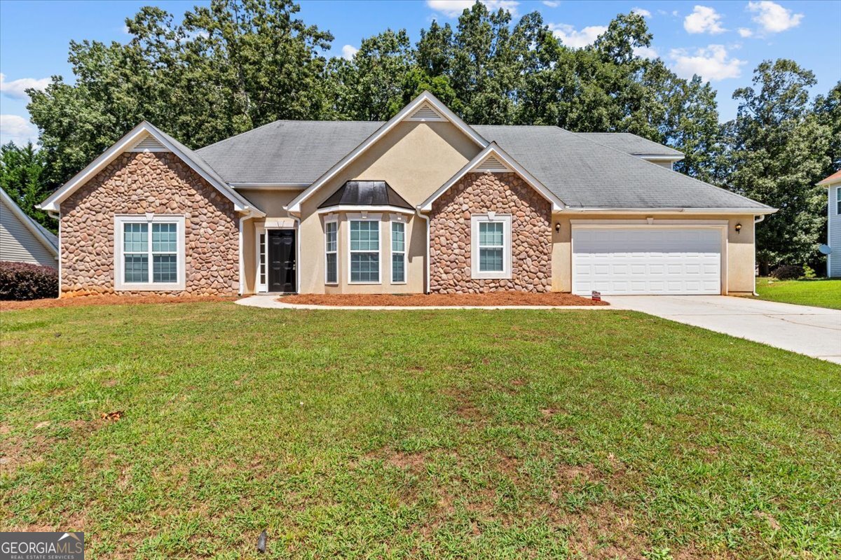 230 Creekside CIR