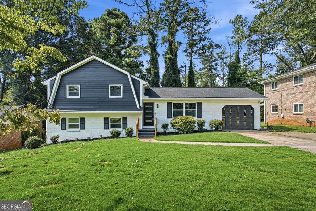 Photo of 2611 Preston Drive, Decatur, GA 30034 (MLS # 10818562)