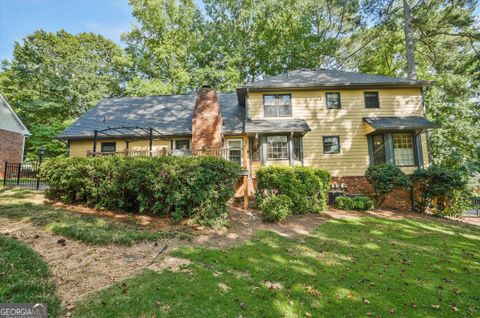 5741 Wolf Laurel LN SW Lilburn GA 30047