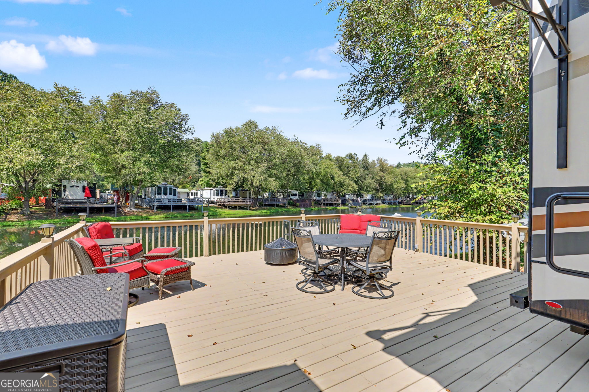 354 Vista CIR