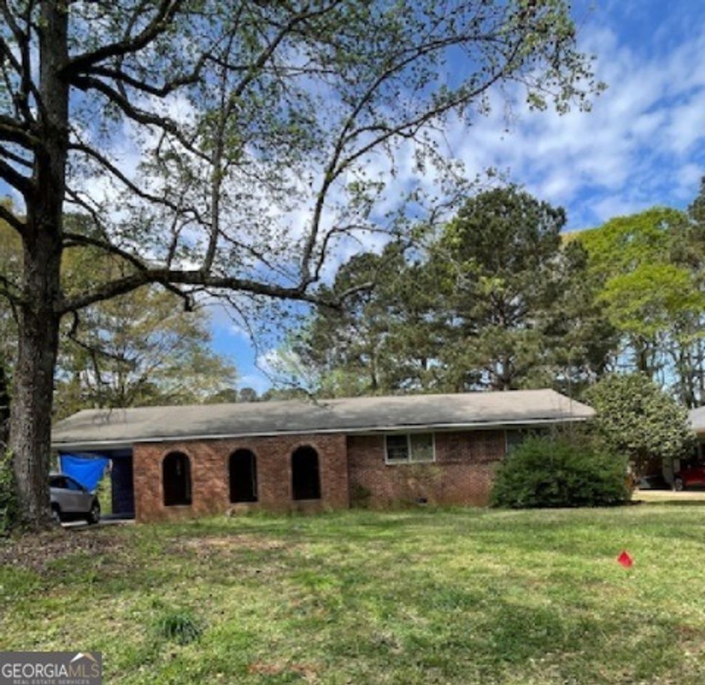 Photo of 1580 Pintail Road, Jonesboro, GA 30238 (MLS # 10725396)
