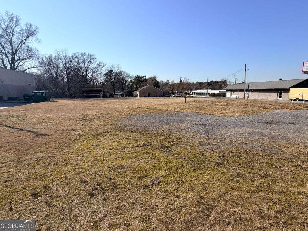 Photo of 5911 Joe Frank Harris Parkway NW, Adairsville, GA 30103 (MLS # 10688318)