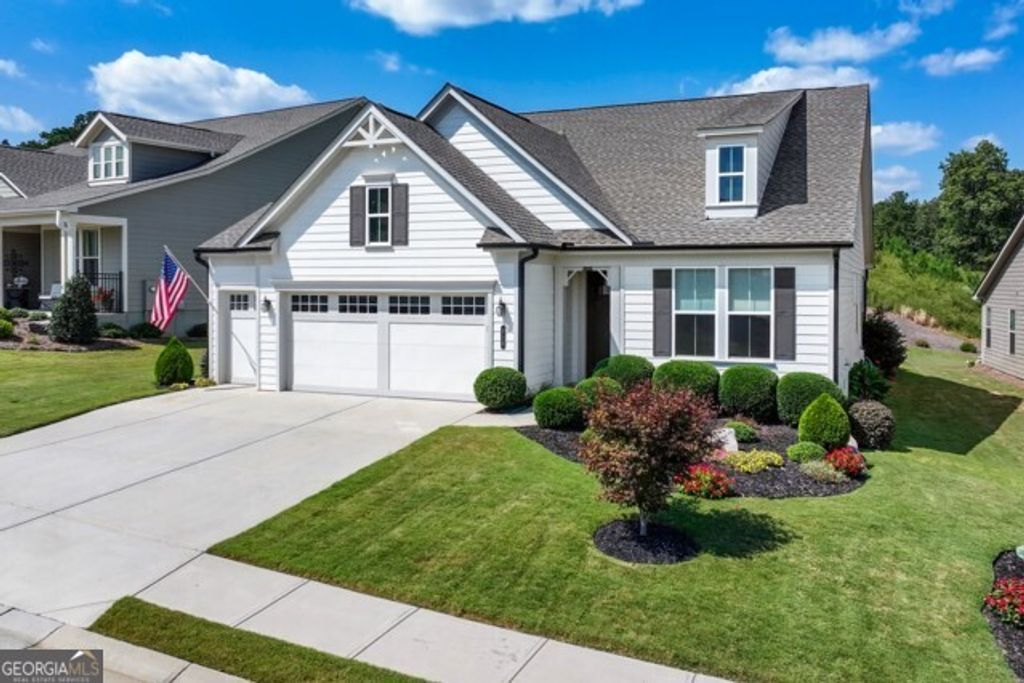 Photo of 215 Silver Court, Hoschton, GA 30548 (MLS # 10681998)