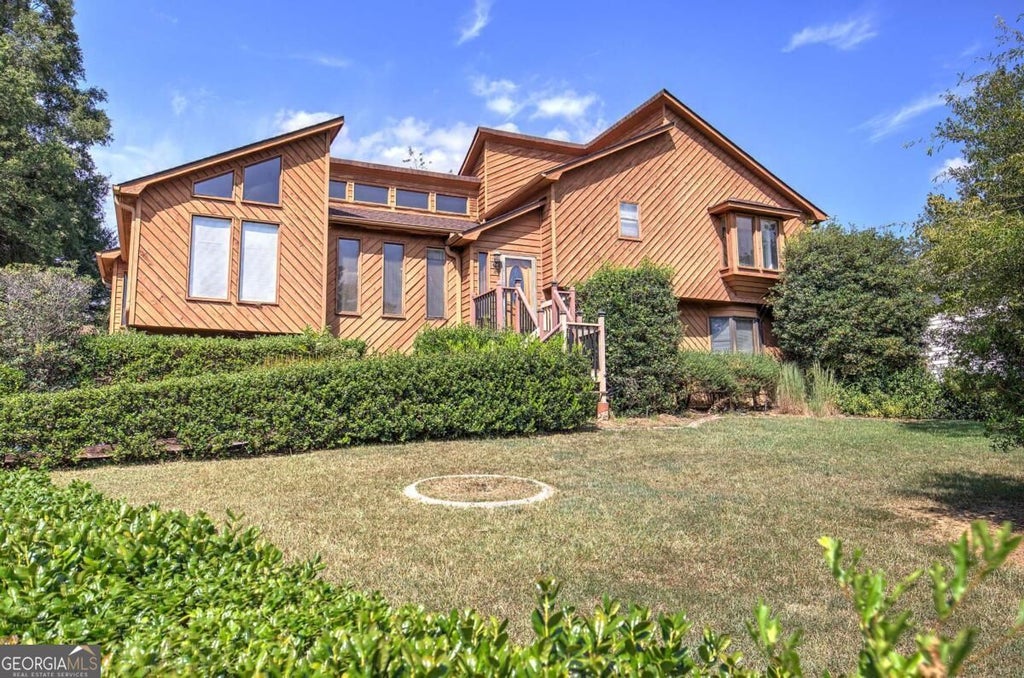 Photo of 18 Gentry Drive SW, Cartersville, GA 30120 (MLS # 10853904)