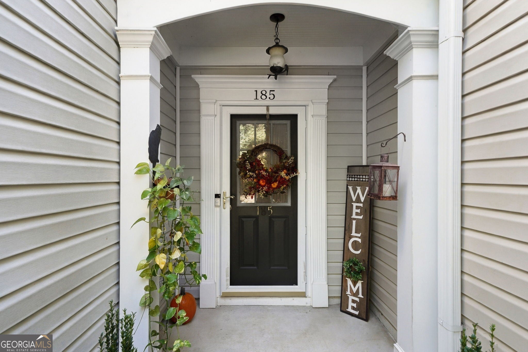 185 Regent PL