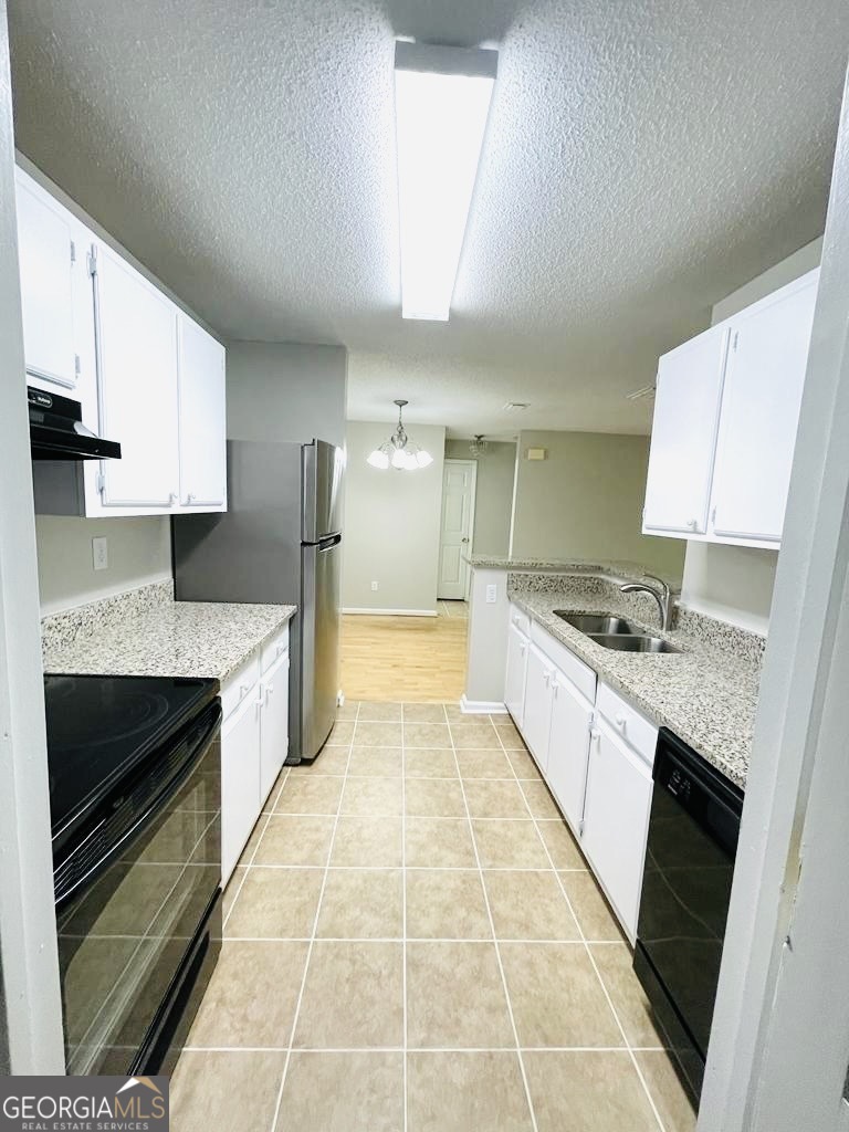 119 Granville CT