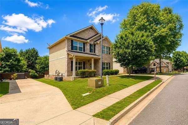 14 MADRID AVE # AVE, NEWNAN, GA 30263 - Image 0b6de65eebe9c6ed49fffdcb87203ca3/1535416501