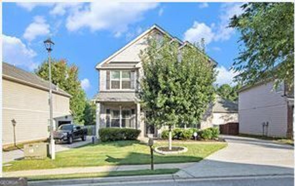 Photo of 14 Madrid Avenue, Newnan, GA 30263 (MLS # 10760308)