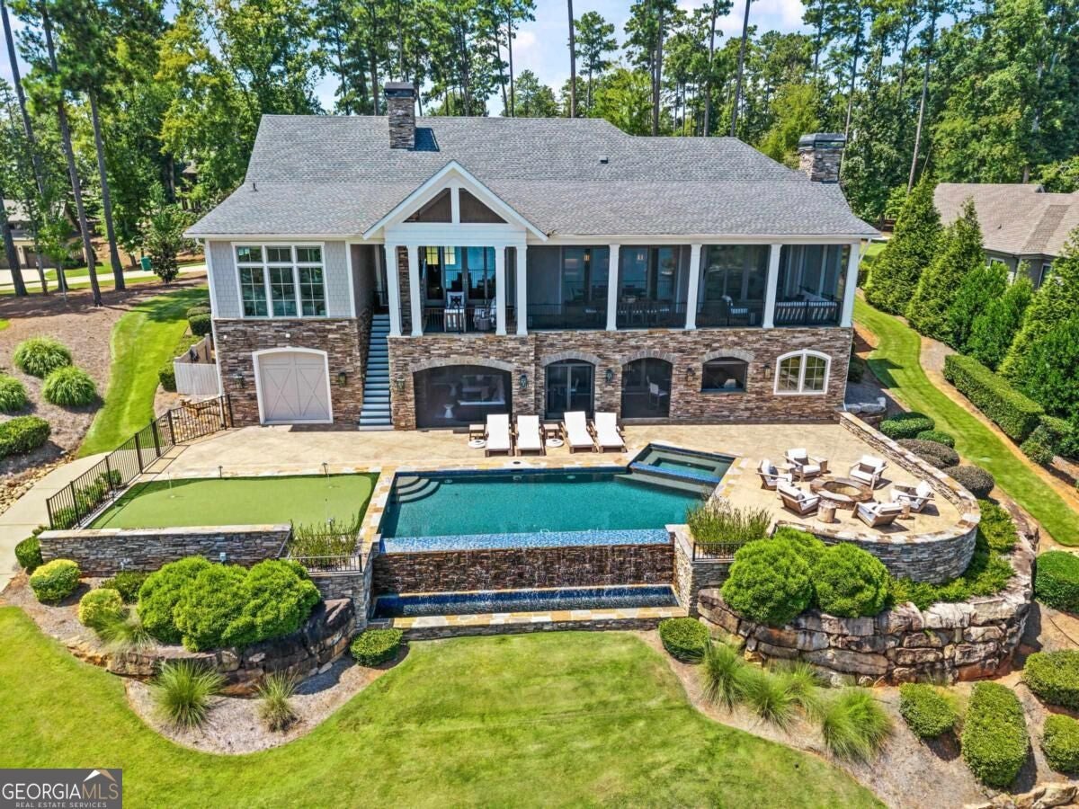 1030 South Shoals DR