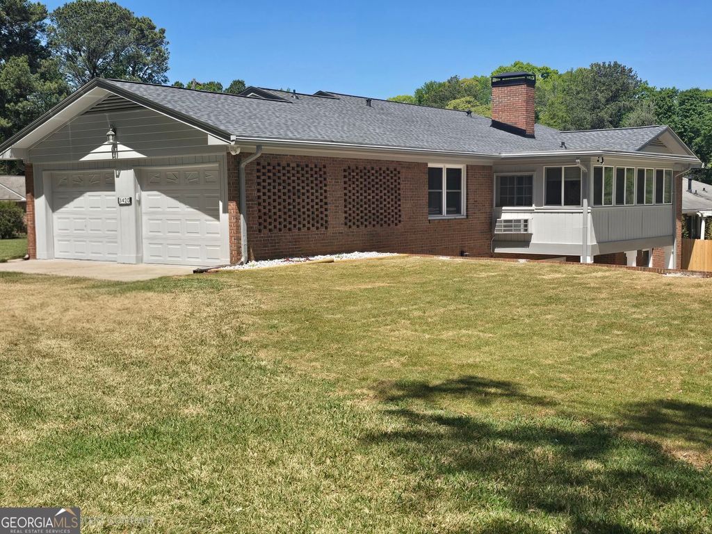 Photo of 3420 Northside Drive, Hapeville, GA 30354 (MLS # 10730235)