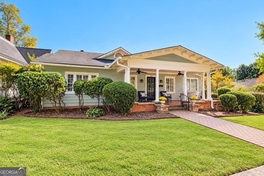 Photo of 300 E 4th St, Rome, GA 30161 (MLS # 10880669)