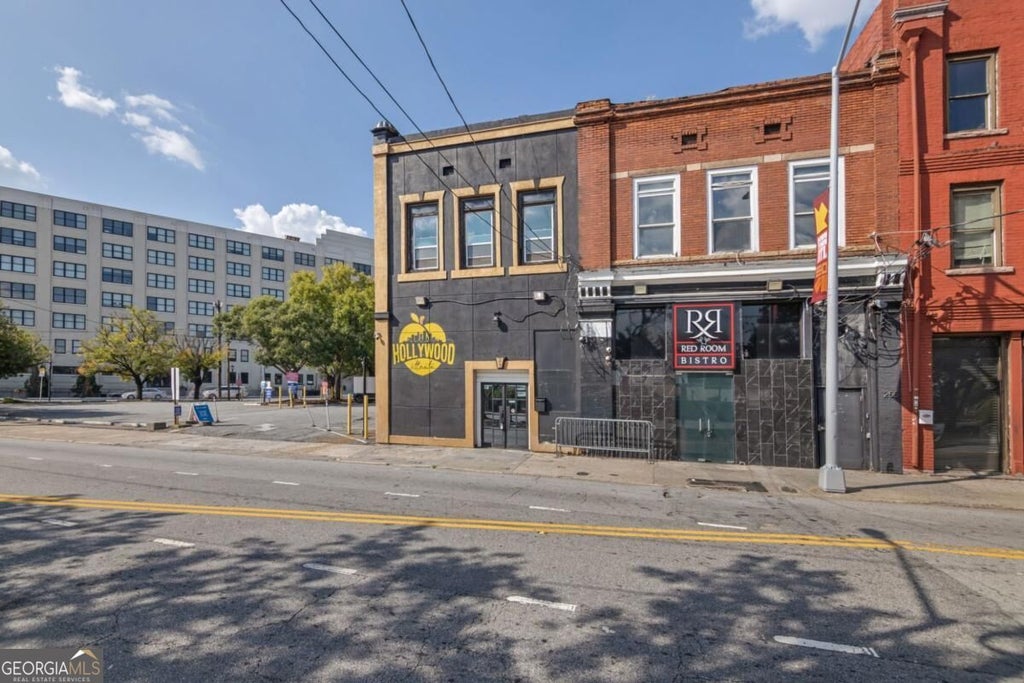 Photo of 257 Trinity Avenue SW, Atlanta, GA 30303 (MLS # 10849602)