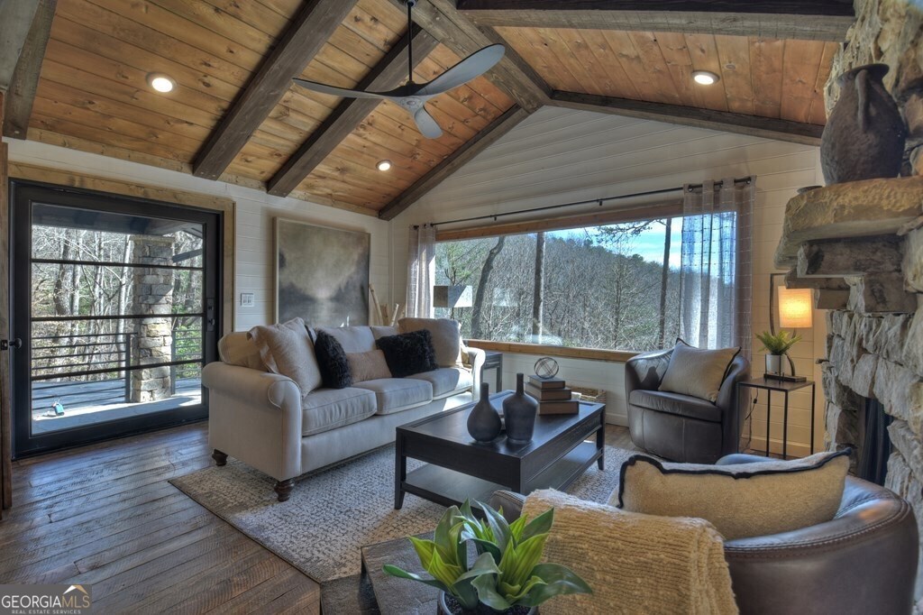 283 Cherokee CIR