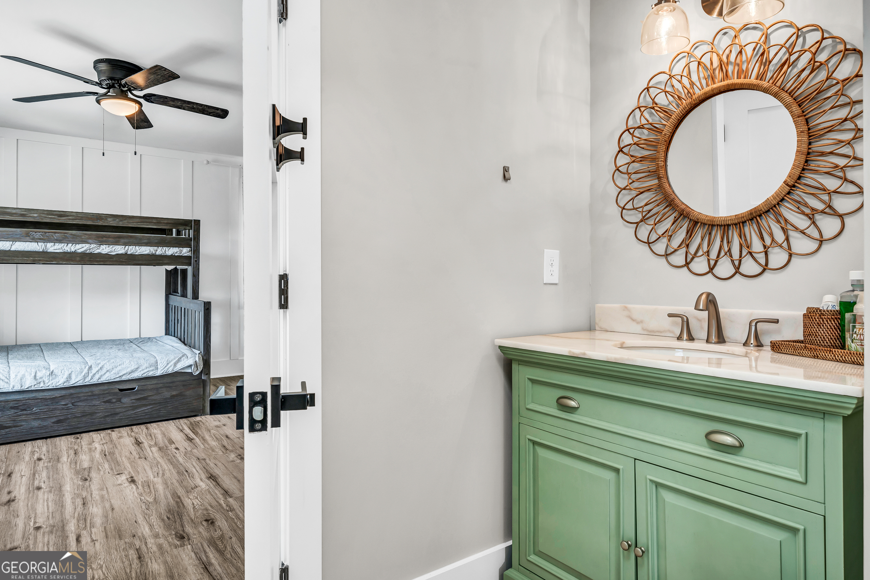 Eatonton, Georgia 31024, United States, 4 Bedrooms Bedrooms, ,2 BathroomsBathrooms,Residential,Active,11859