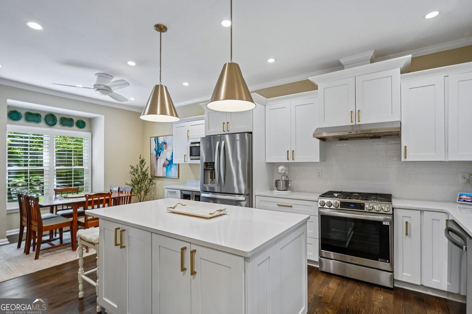 301 River Glen DR