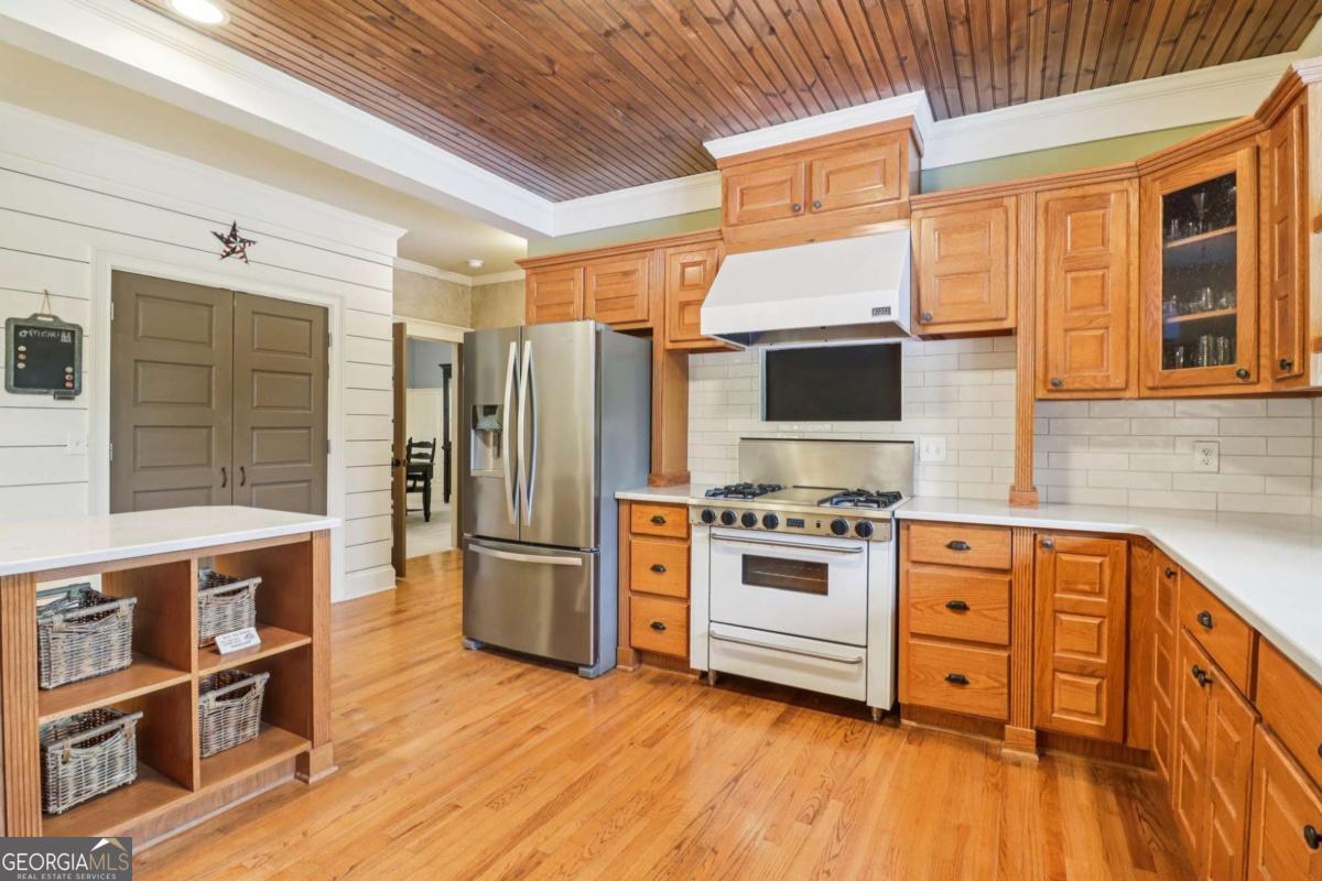 150 Henderson Farm DR