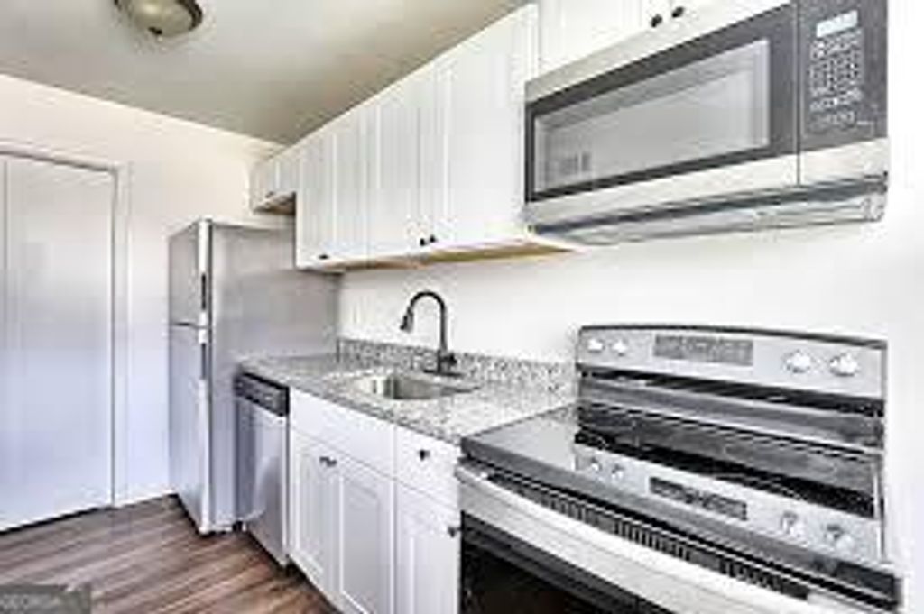 Photo of 4550 Washington Rd, East Point, GA 30349 (MLS # 10710372)