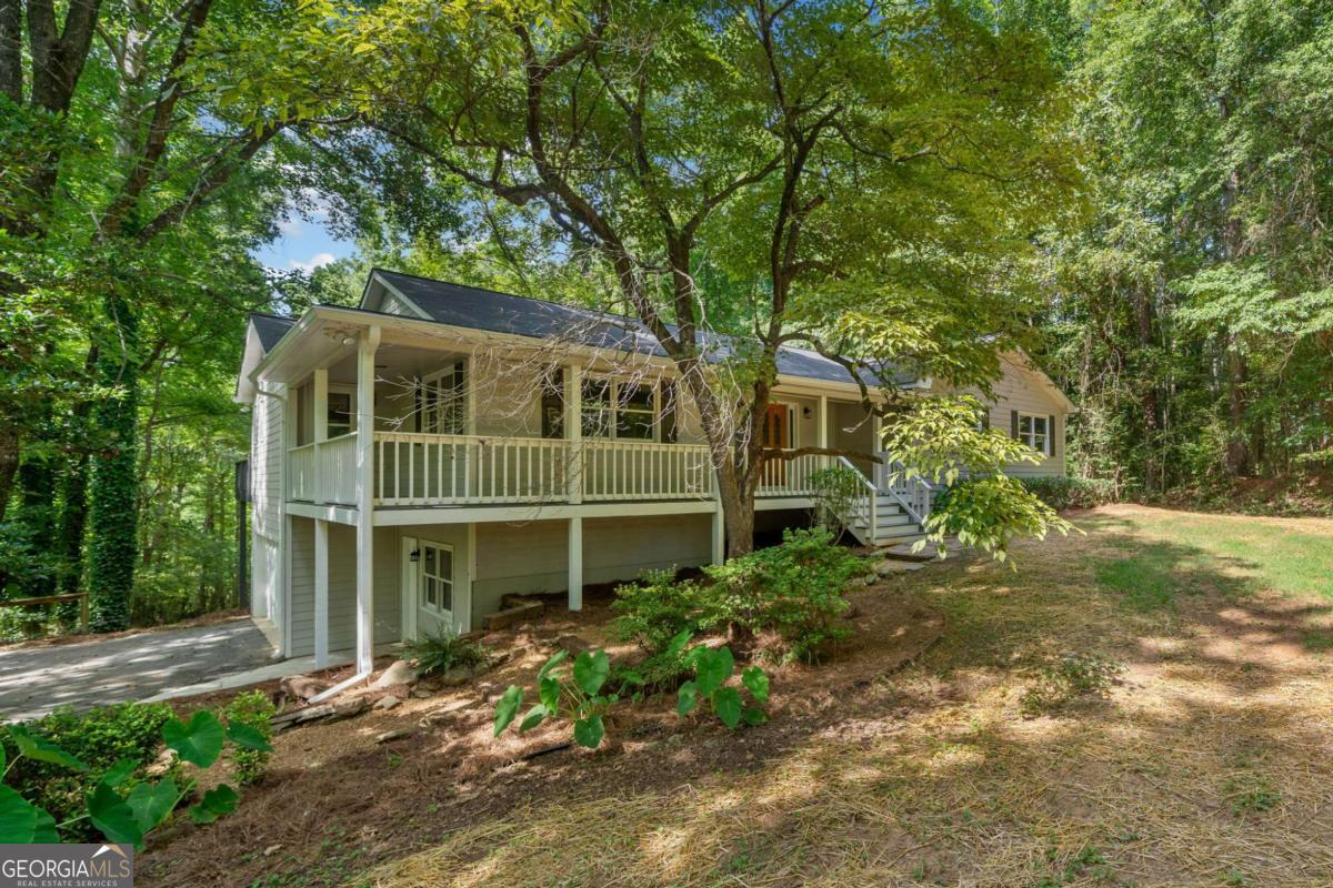 1207 Dabbs Bridge RD