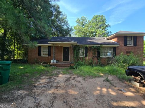 908 W Residence AVE Albany GA 31701
