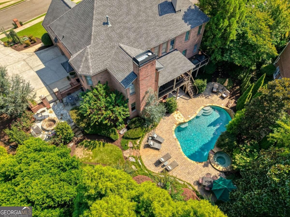 660 Barnesley LN