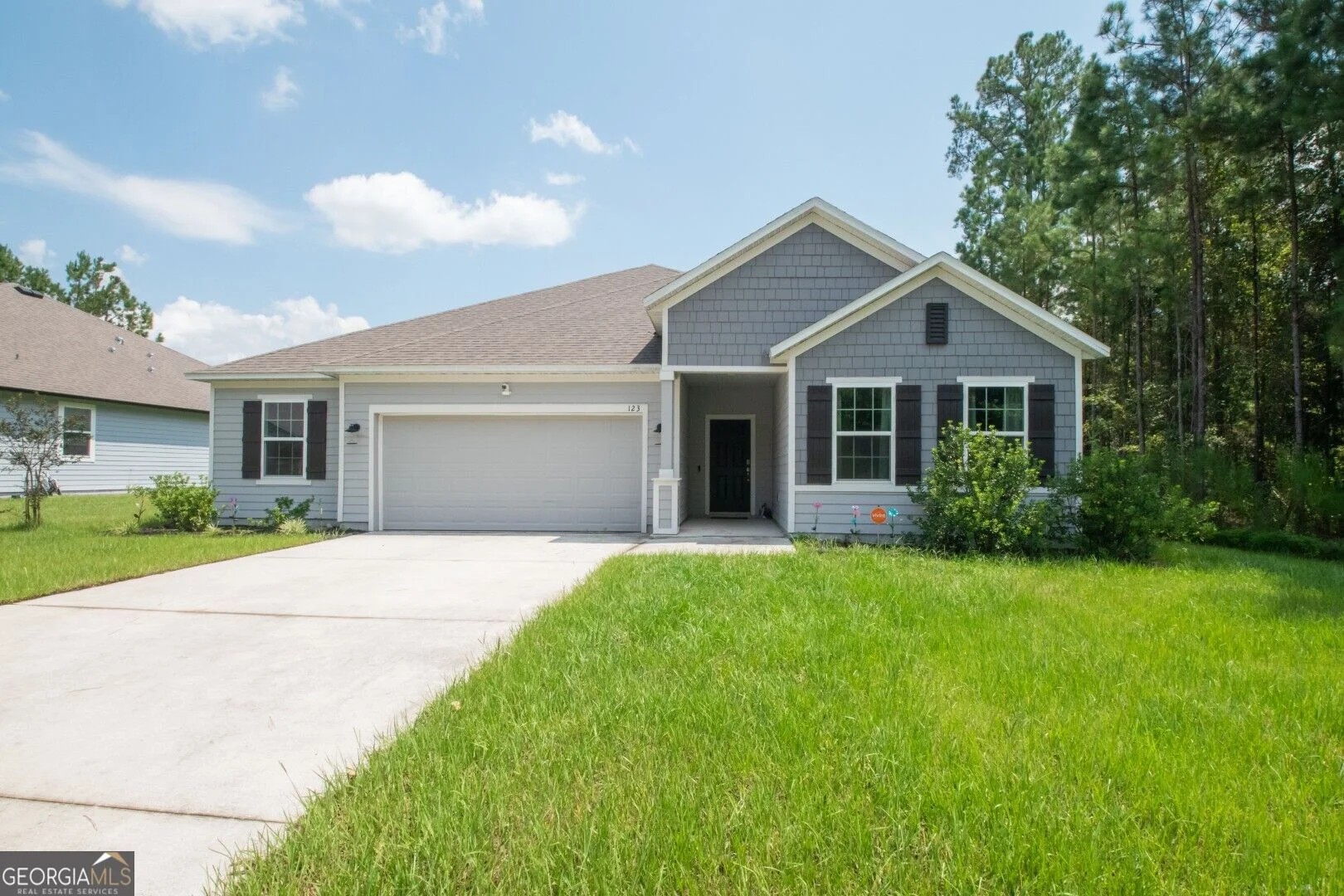 123 Breakwater Loop
